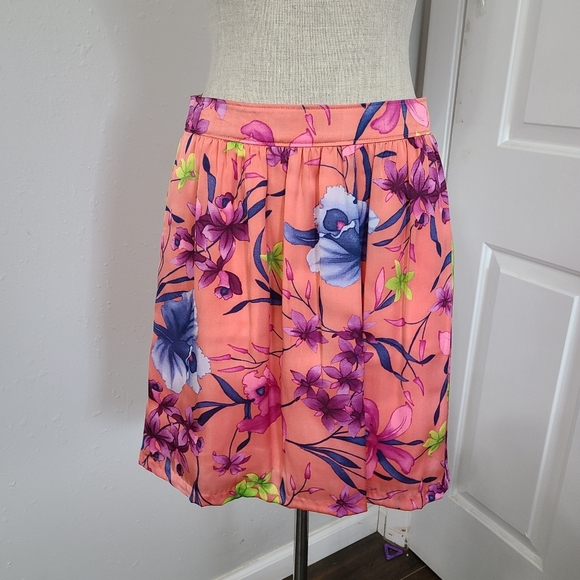 Banana Republic floral skirt size 2 *G1 - Picture 2 of 7